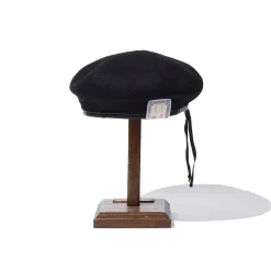 H.W. Dog Leather Beret 63 Black