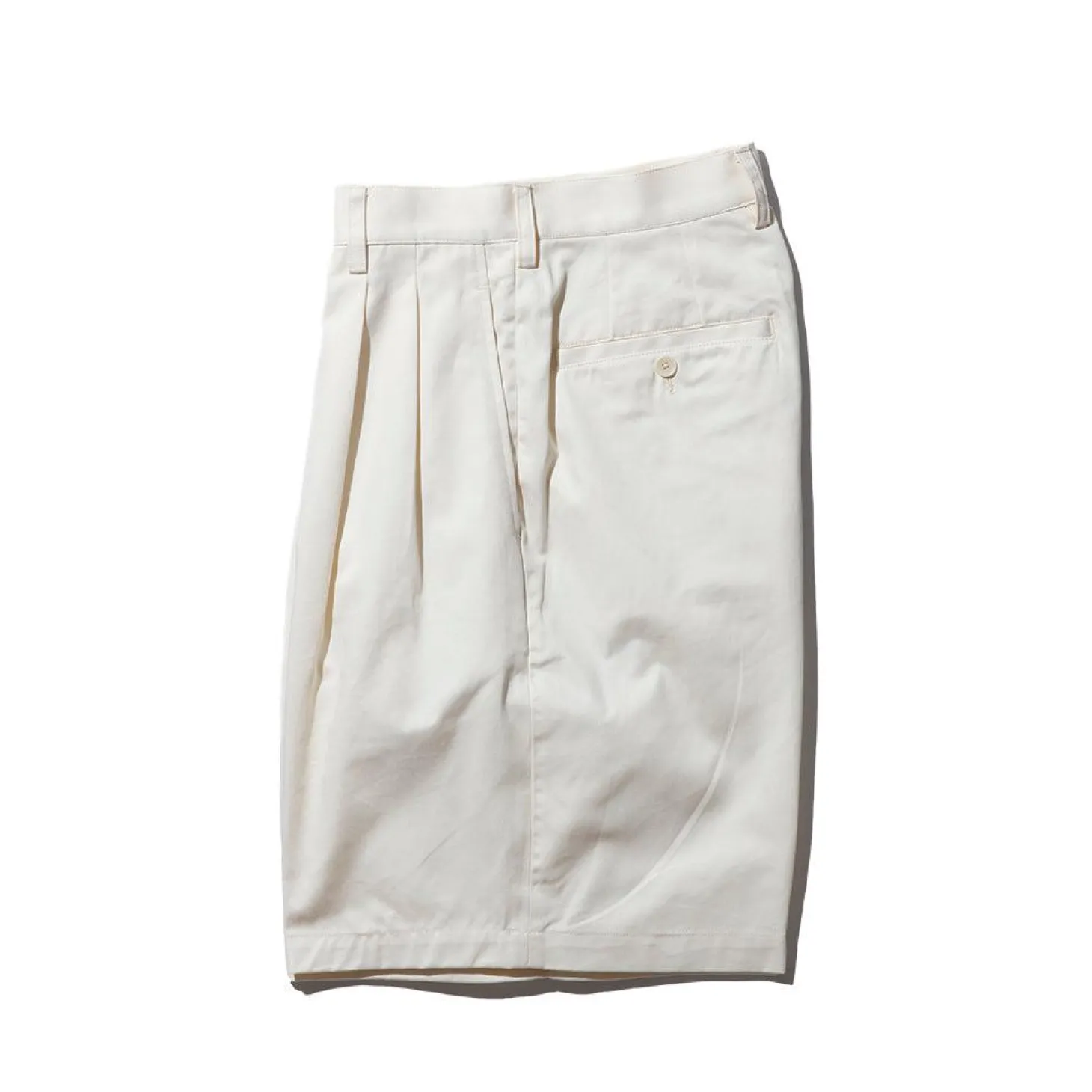 Kuon Cotton Twill Pleated Shorts Ivory