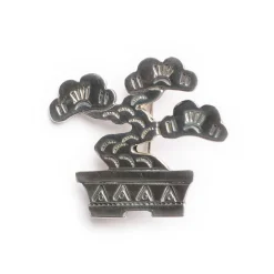 Munqa Pin Badge Bonsai