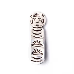 Munqa Pin Badge Kokeshi