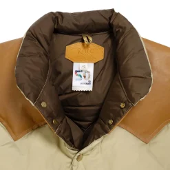 Rocky Mountain Featherbed Down Vest Tan